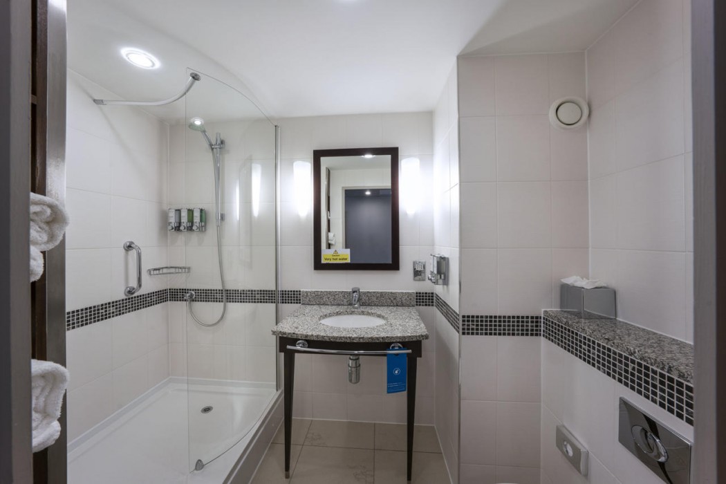 Hampton By Hilton Liverpool John Lennon Airport 16/44