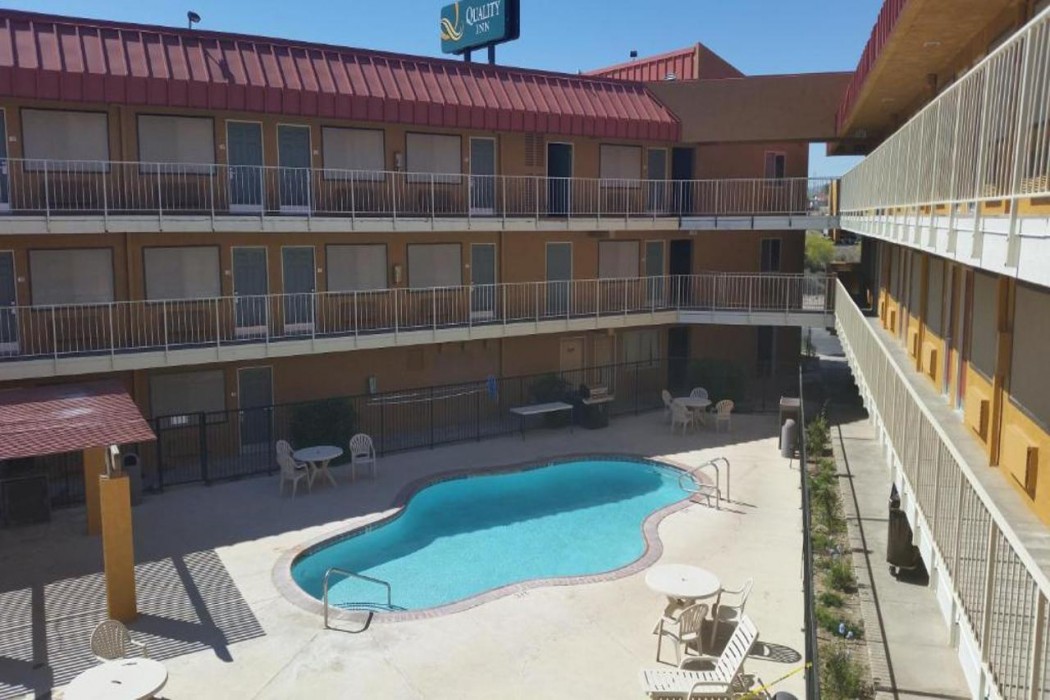 Quality Inn Needles, CA 4/34