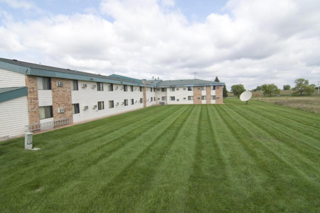 Motel6 Lakeville, MN - South - Lakeville 33/59