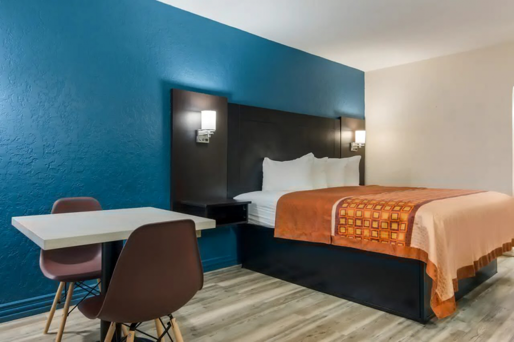 Rodeway Inn Broken Bow-Hochatown 3/10