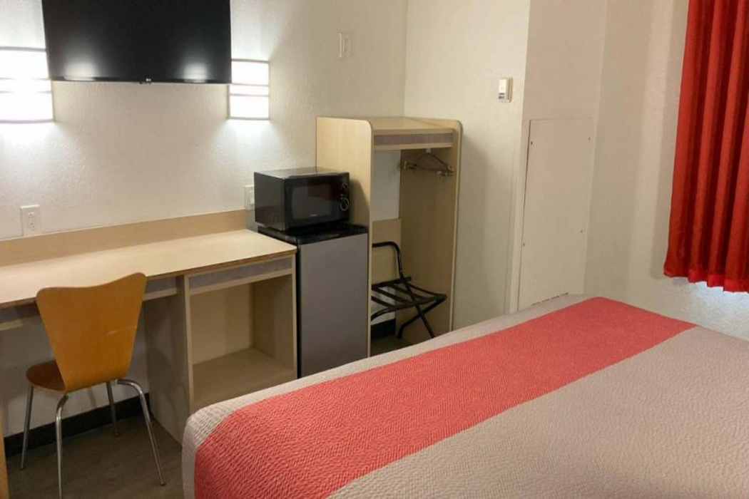 Motel6 Pearl, MS - Jackson Airport 10/30