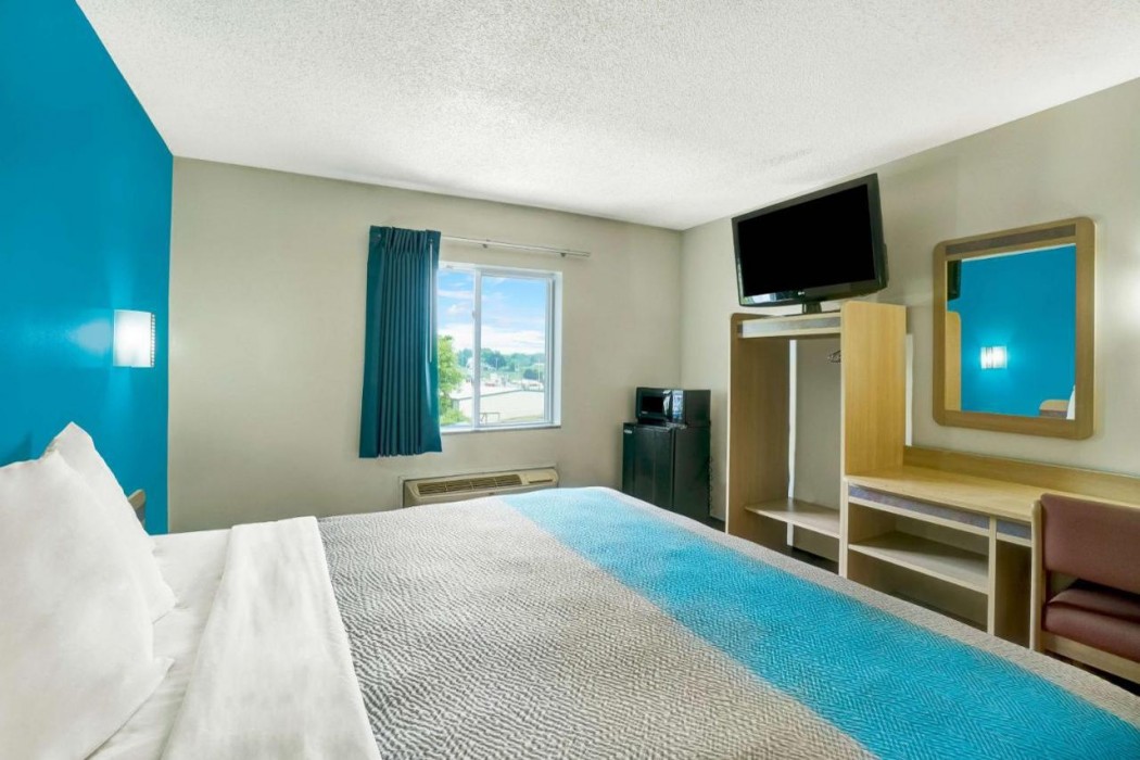 Motel6 Gordonville, PA - Lancaster PA 7/41