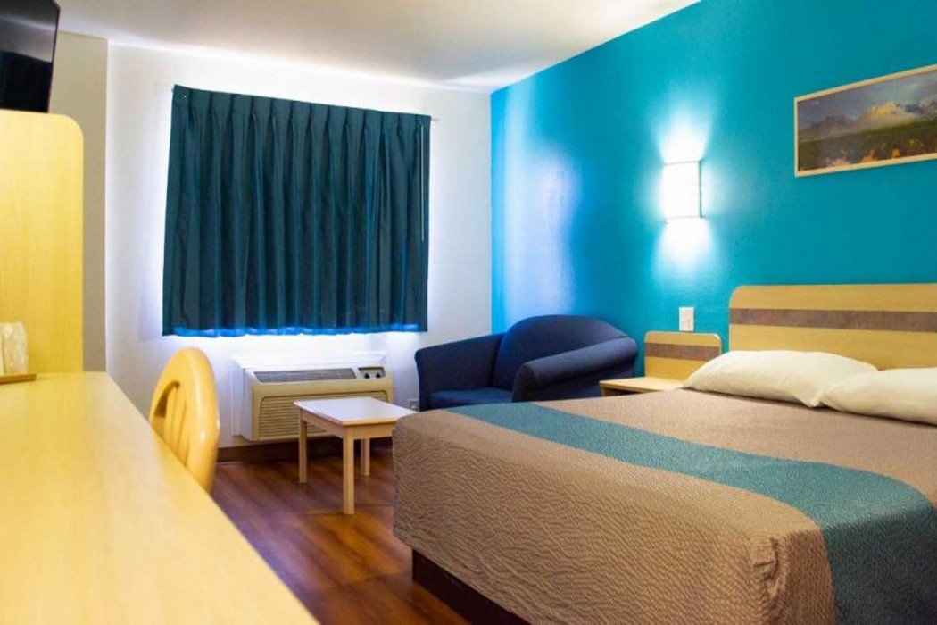 Motel6 Las Cruces, NM - Telshor 9/45