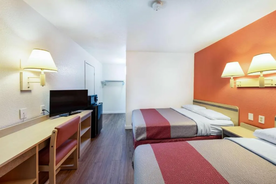 Motel6 Greenville, TX 10/45