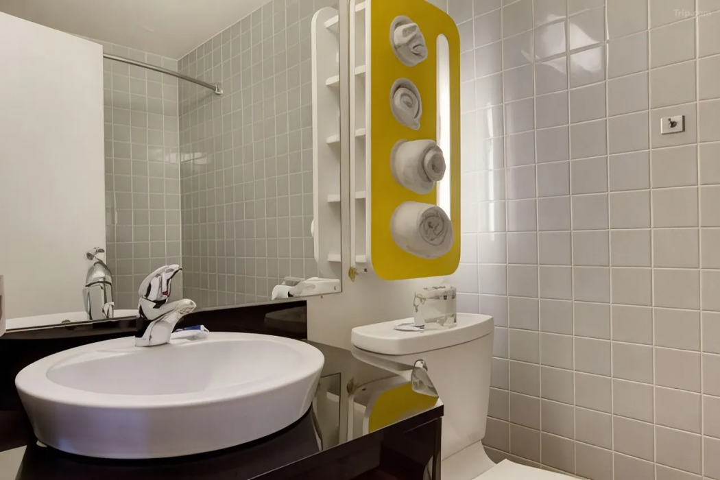 Wingate by Wyndham Geneva at SPIRE Academy 15/56