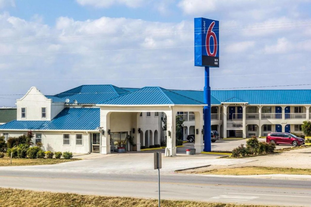 Motel6 Seguin, TX in SEGUIN - TX