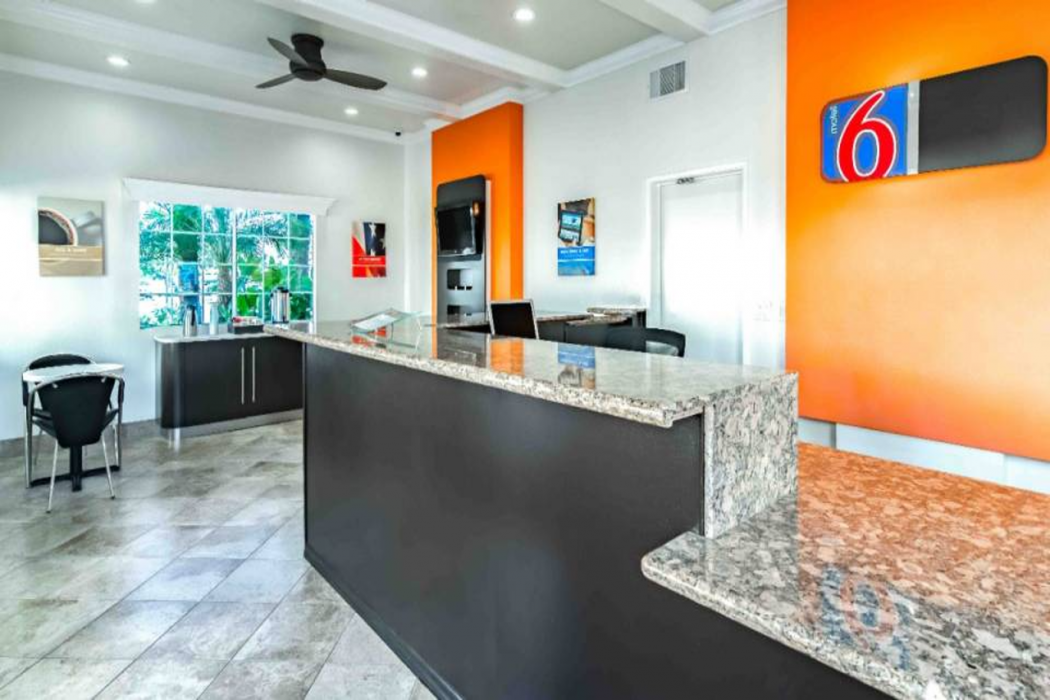 Lobby at Motel6 Anaheim, CA, ANAHEIM - CA