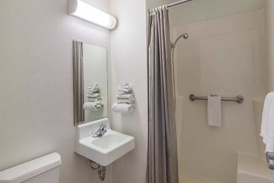 Motel6 Laramie, WY 28/52