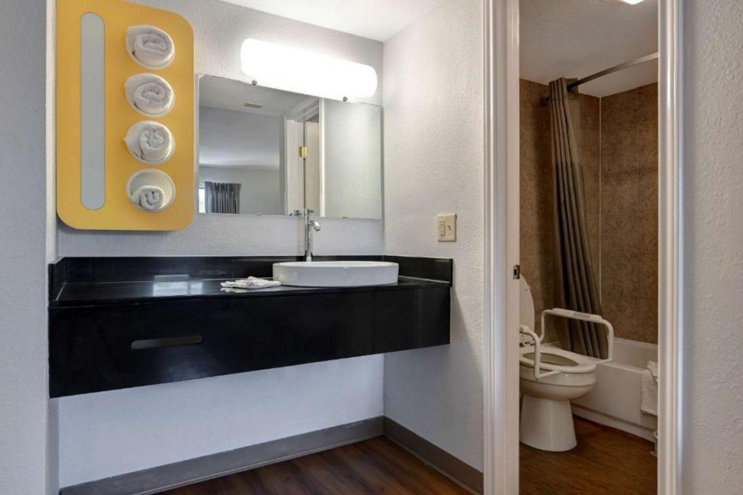 Motel6 Sulphur Springs, TX 18/41