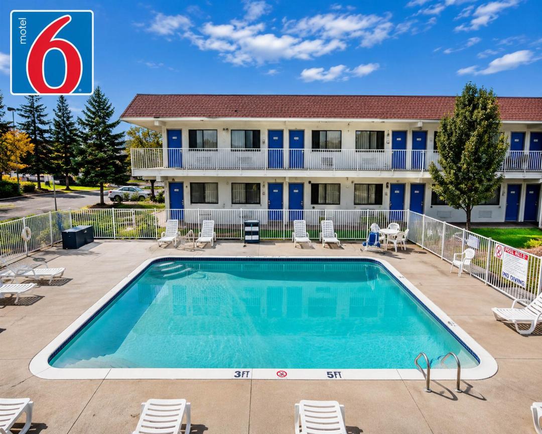 Motel6 Yreka, CA 36/62