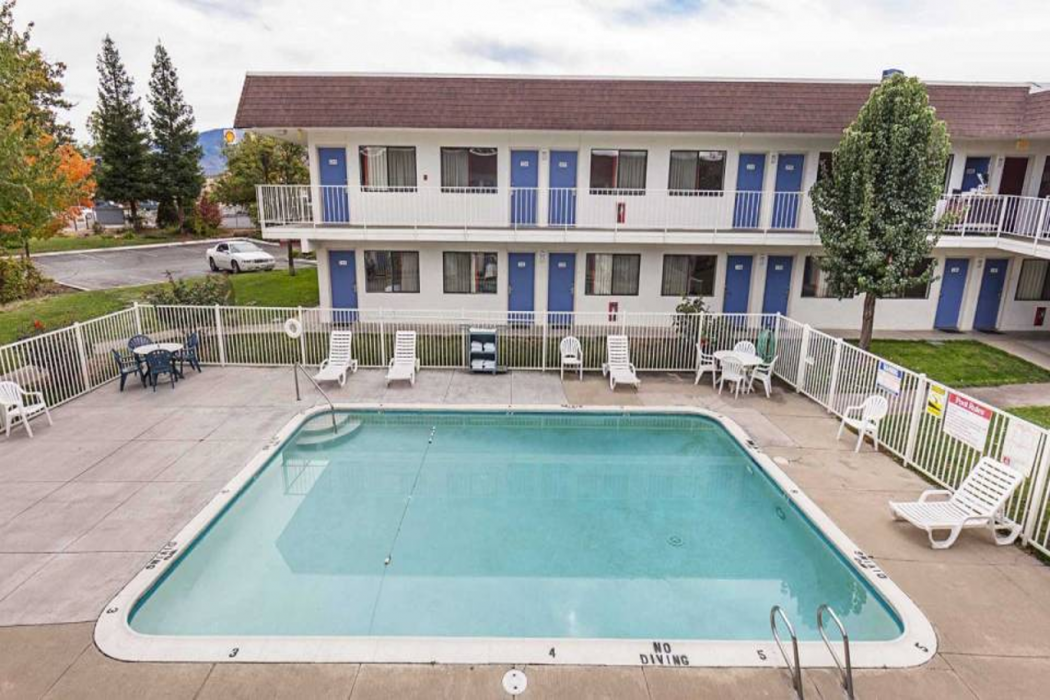 Motel6 Yreka, CA 41/62