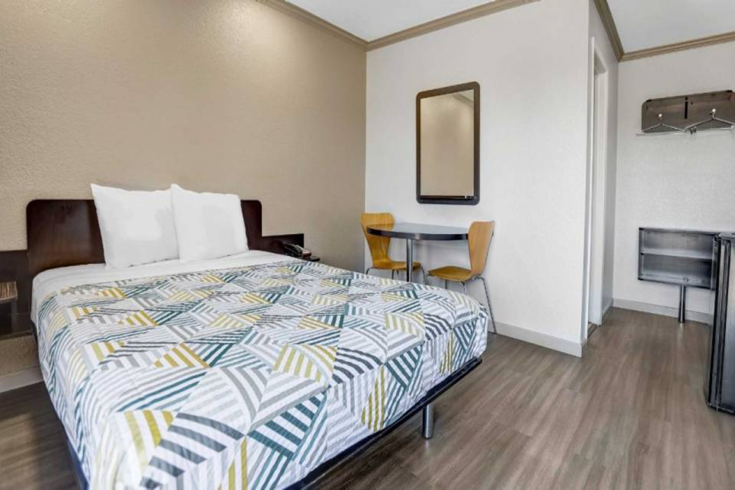 Rodeway Inn Red Bluff I-5 4/9