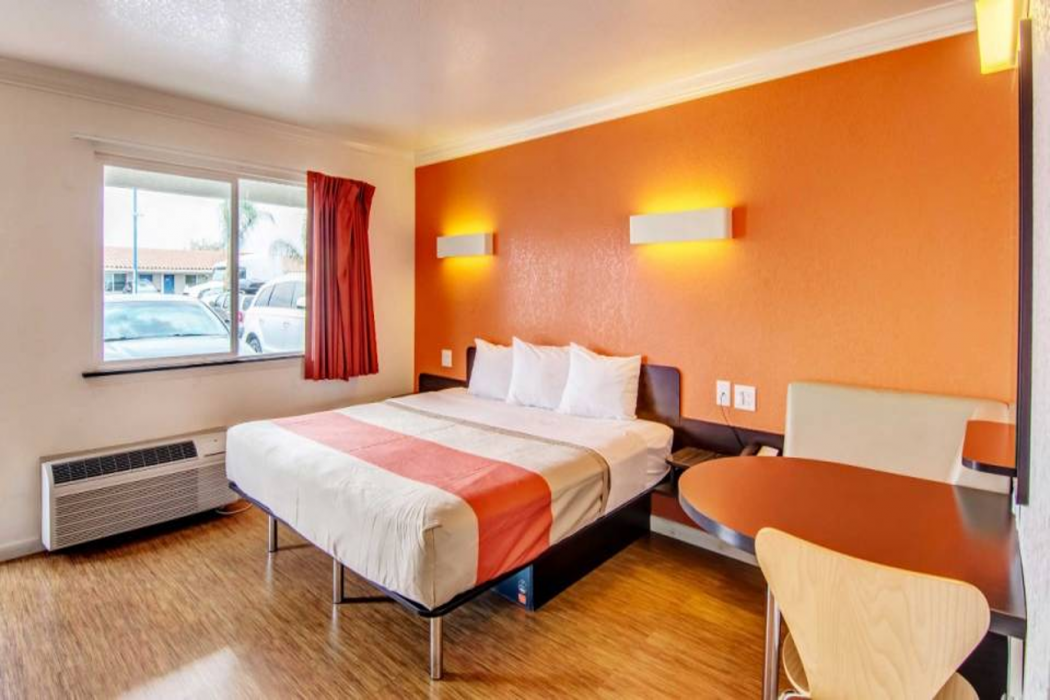 Motel6 Manteca, CA 14/45