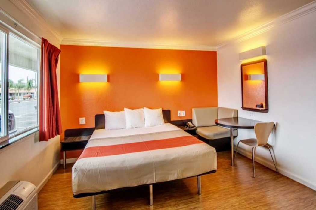 Motel6 Manteca, CA 13/45