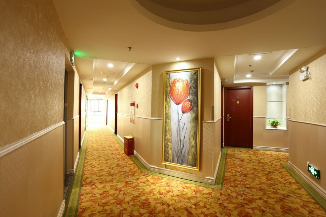 GreenTree Inn Jieyang Municipal Government Express Hotel 24/28