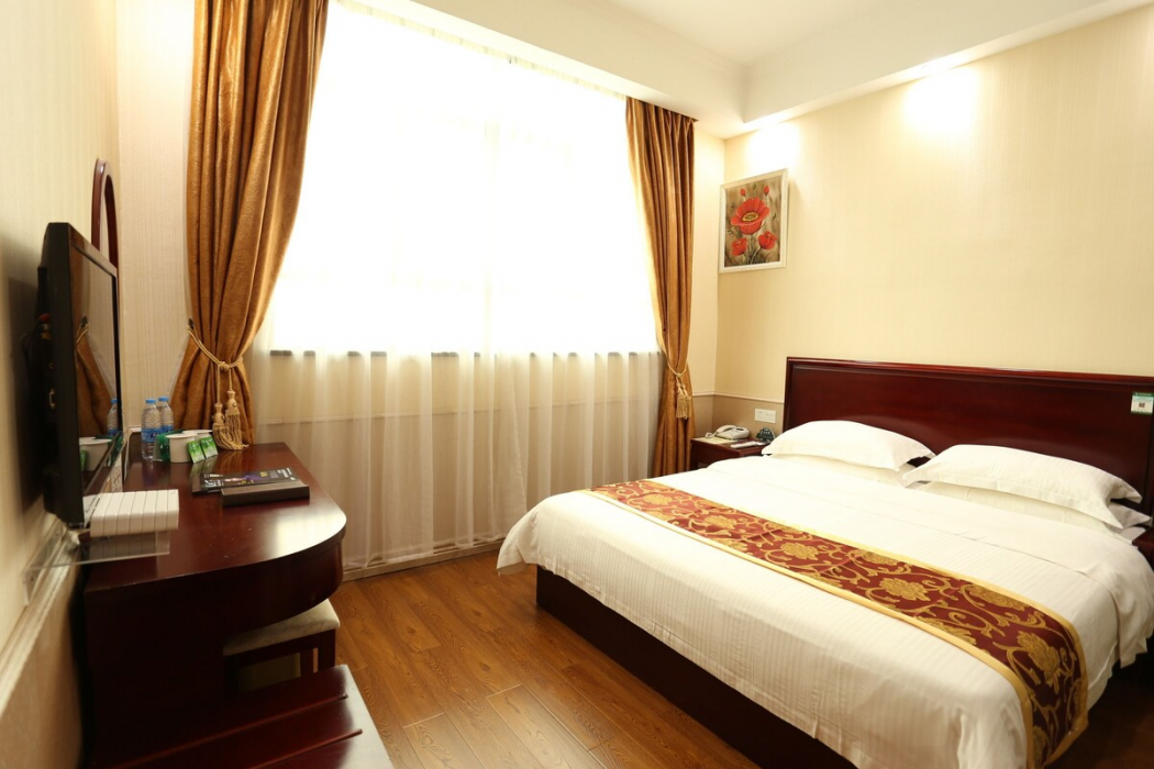GreenTree Inn Jieyang Municipal Government Express Hotel 26/28