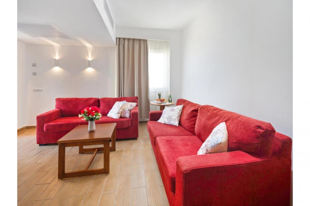Avlida Hotel 23/72