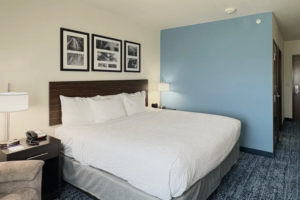Sleep Inn & Suites Fort Scott 9/41