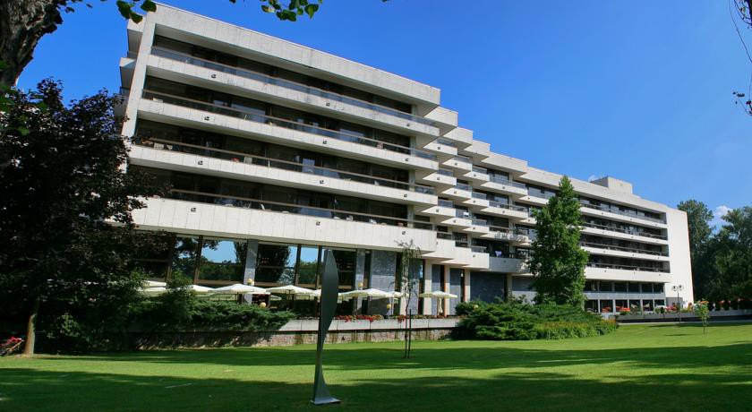 DANUBIUS HEALTH SPA RESORT ESPLANADE 2/66