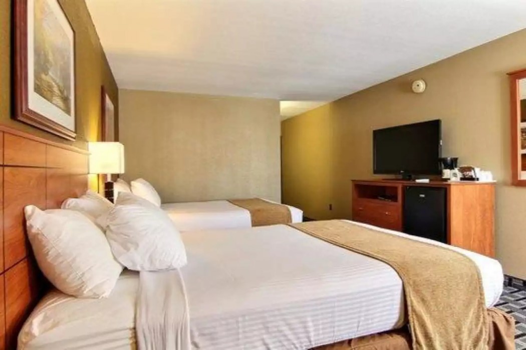 Quality Inn Thief River Falls, MN 8/23