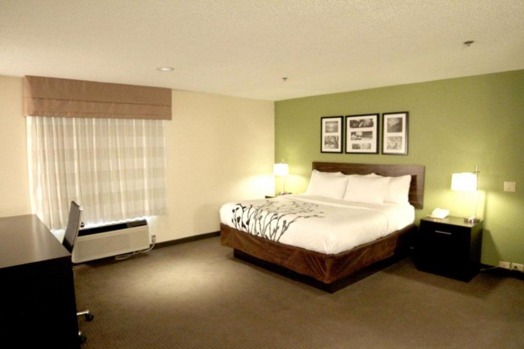Sleep Inn Sandusky, OH 9/35