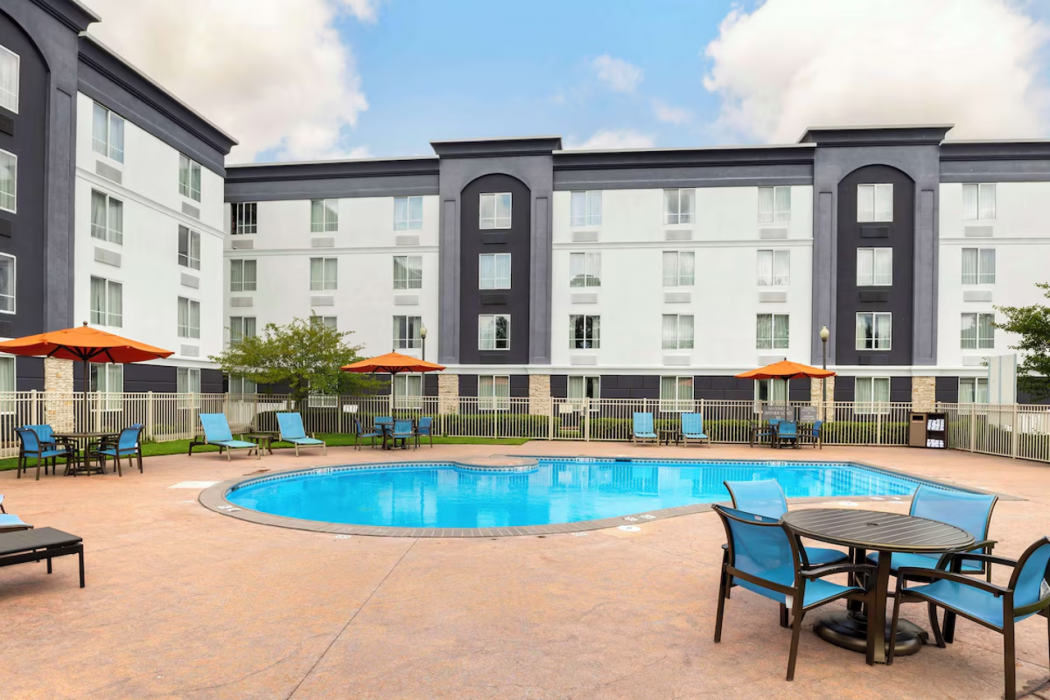 Best Western Premier Richmond City Gateway 49/63