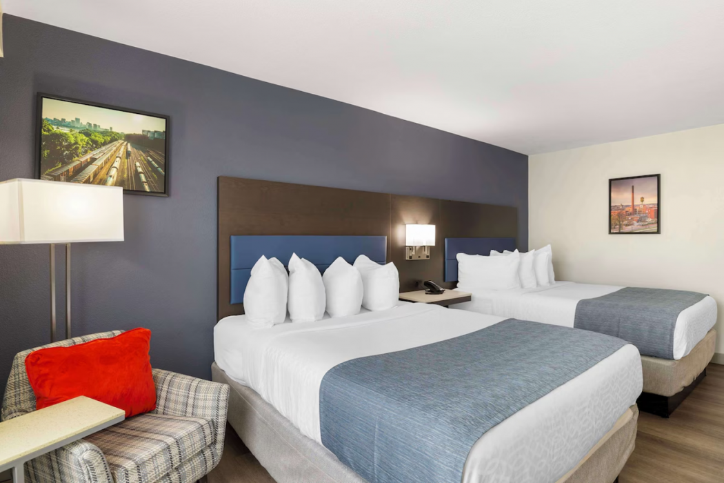 Best Western Premier Richmond City Gateway 11/63