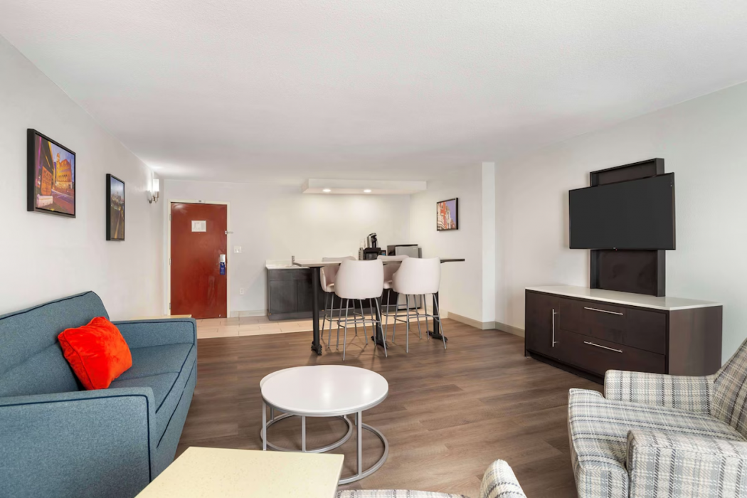 Best Western Premier Richmond City Gateway 12/63