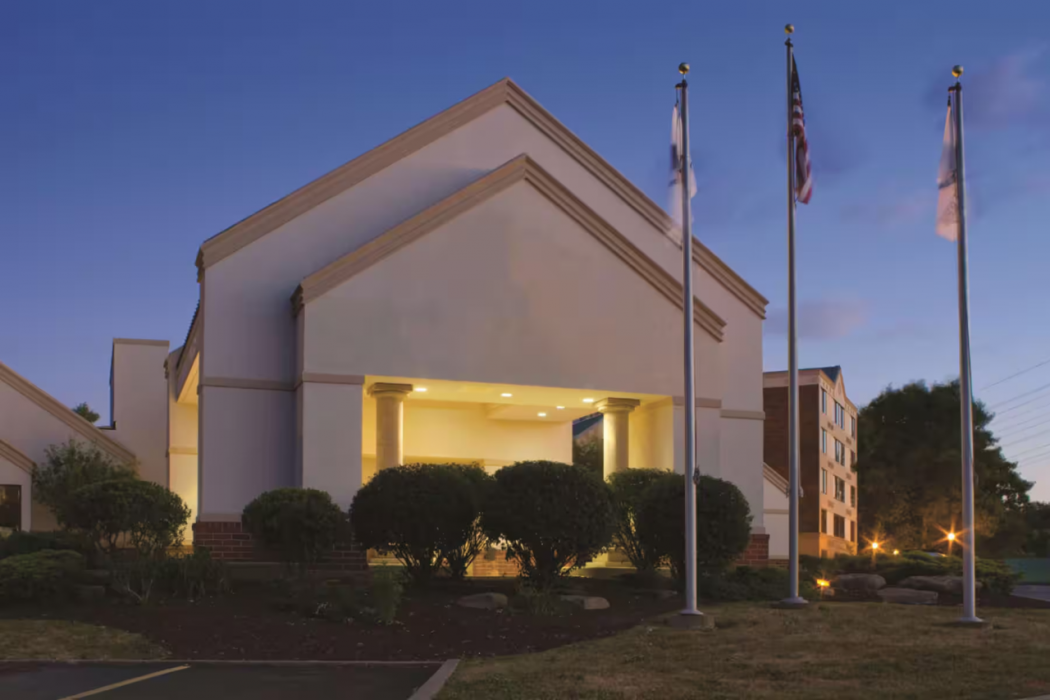 Wyndham Independence 1/19