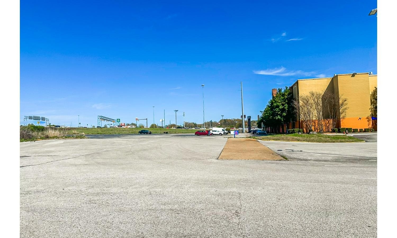 Jackson Hotel And Convention Center 5/80