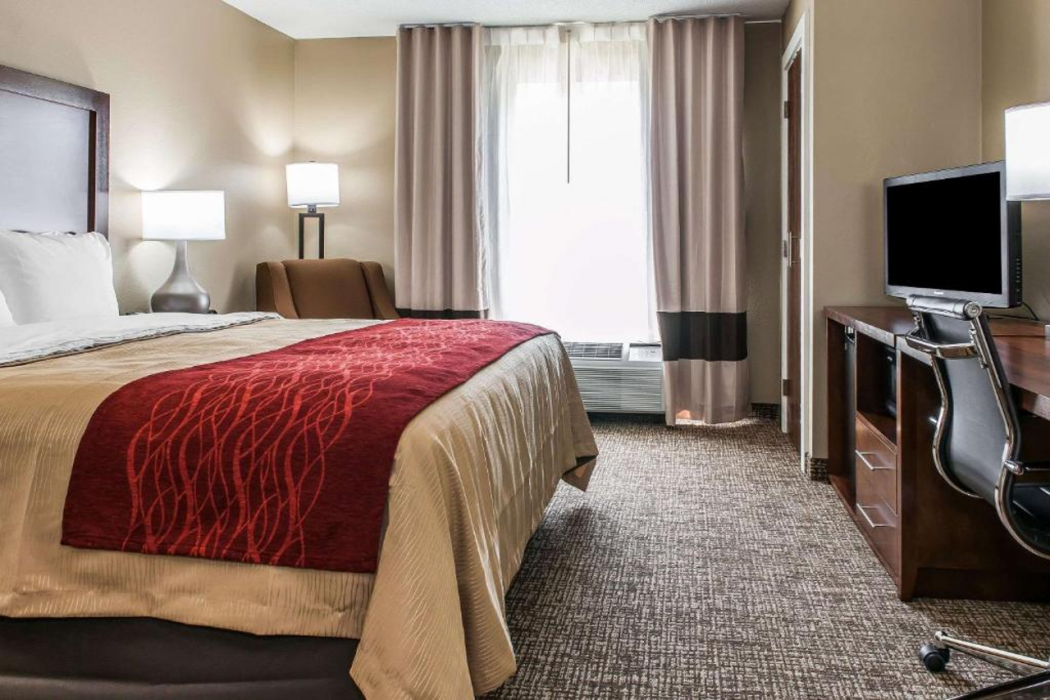 Comfort Inn And Suites Mount Sterling KY 8/21
