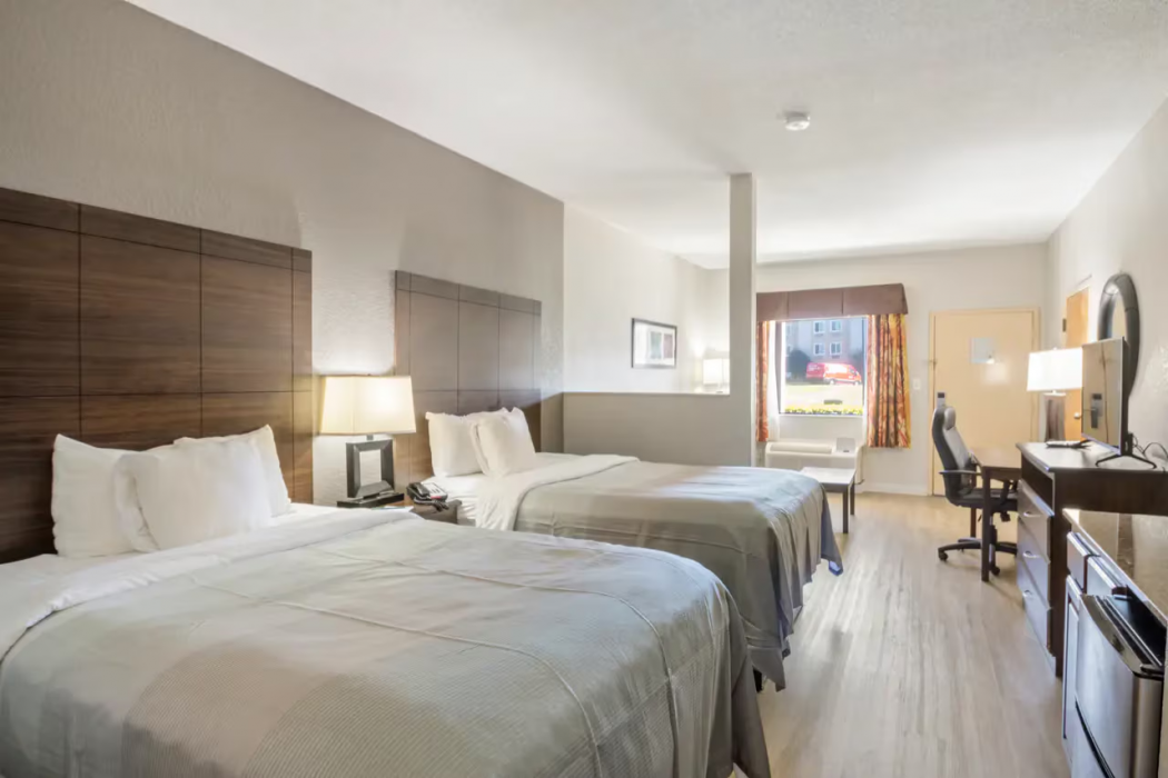Quality Suites Hickory South 6/6
