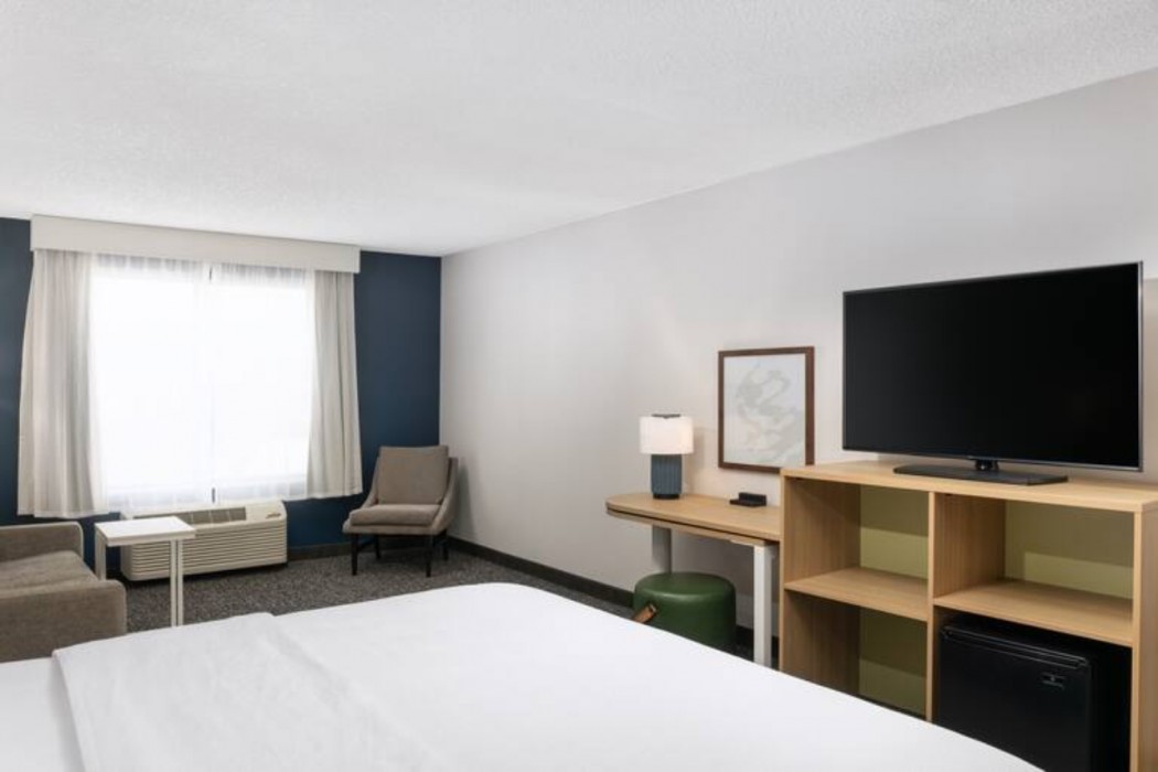 Spark by Hilton Salt Lake City Airport 9/30