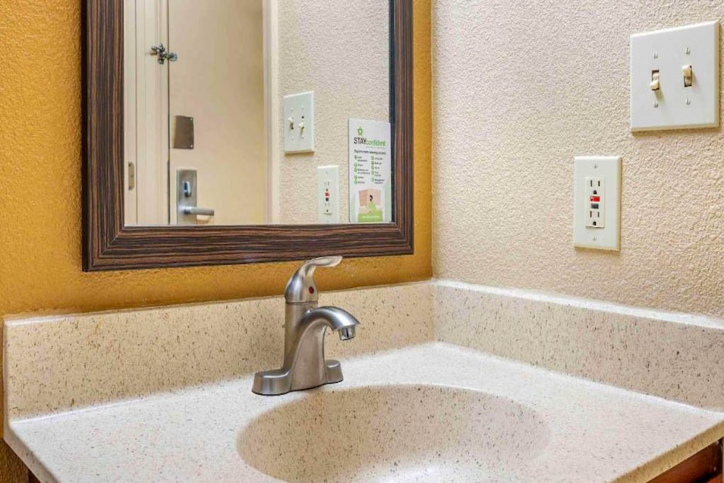Studio 6 Extended stay Florence, KY - Meijer Dr./Cincinnati 31/65