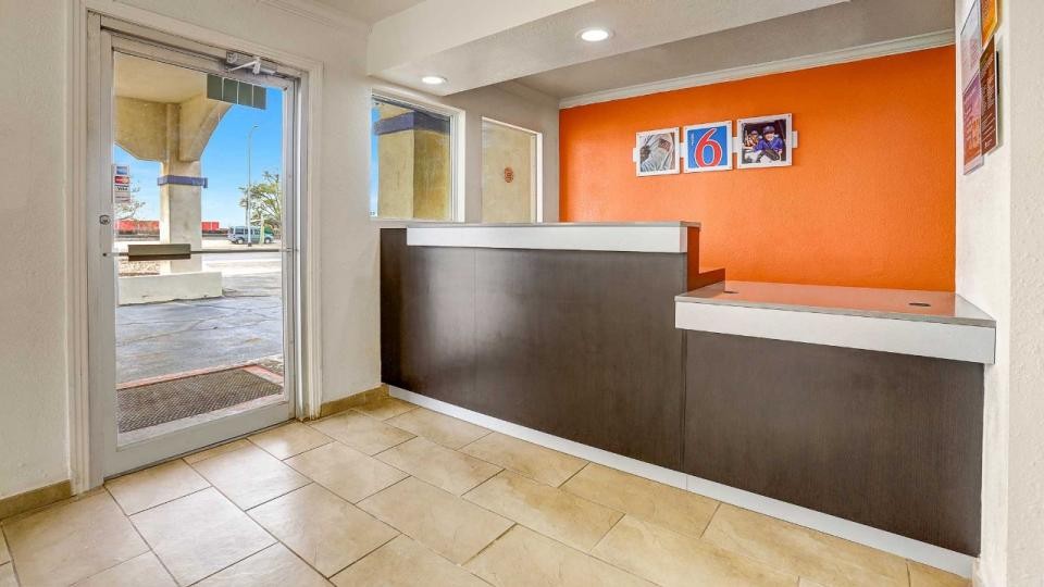 Motel6 Clovis, NM 9/69