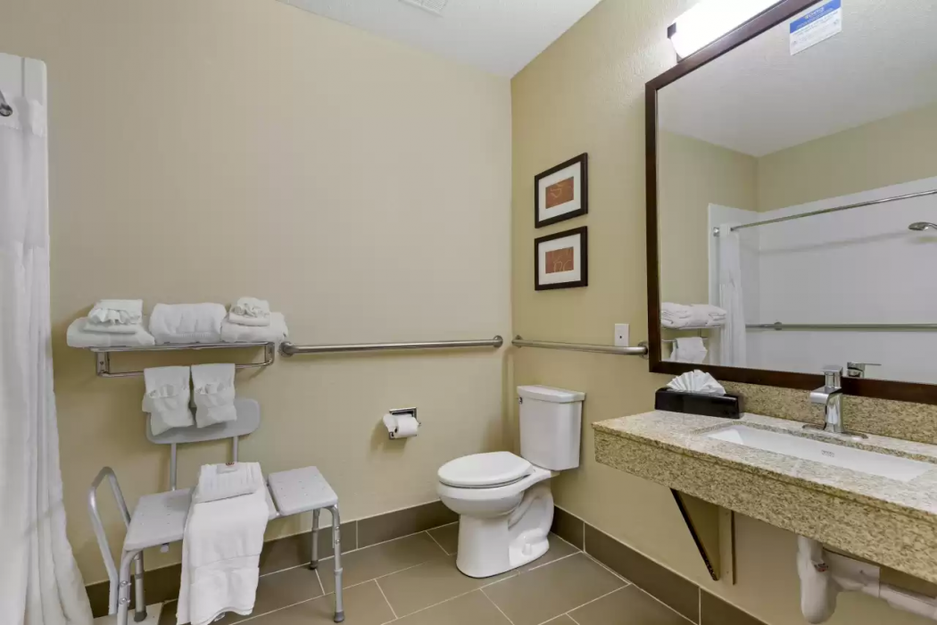 Comfort Suites Lakewood - Denver 18/38