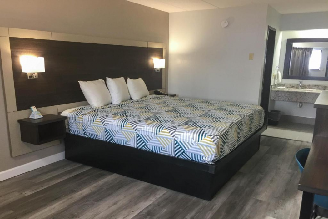 Motel6 Burnsville, MN 13/46