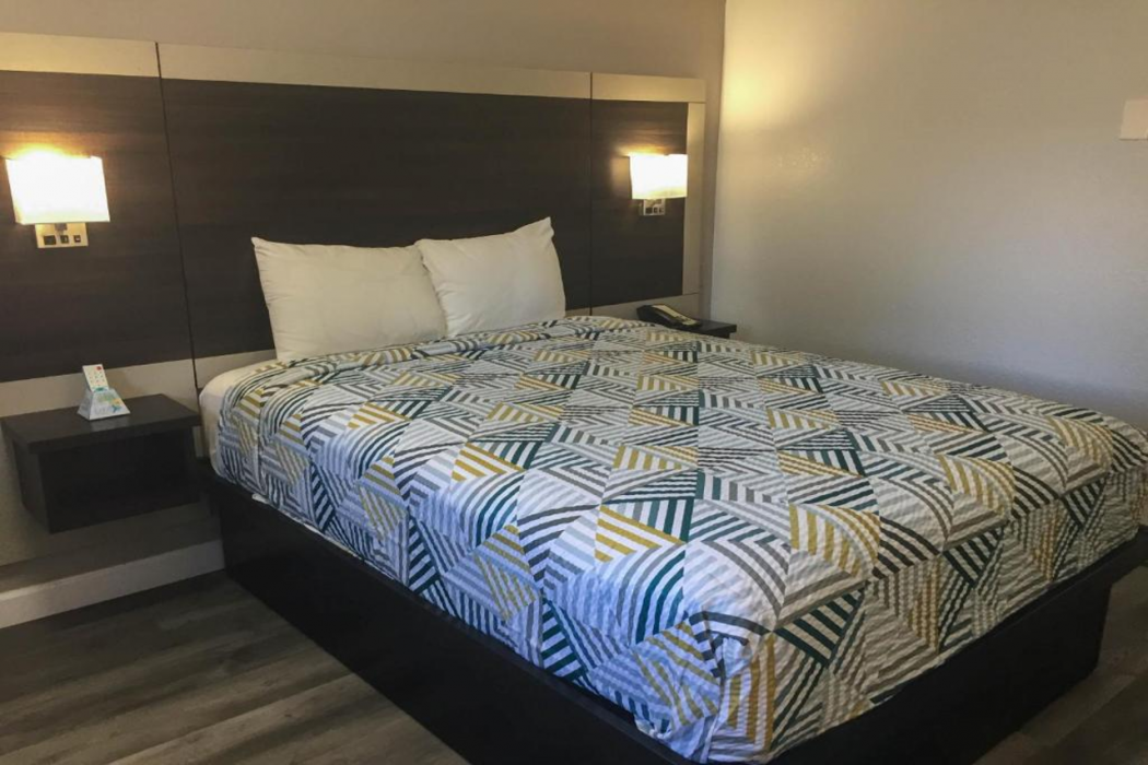 Motel6 Burnsville, MN 15/46