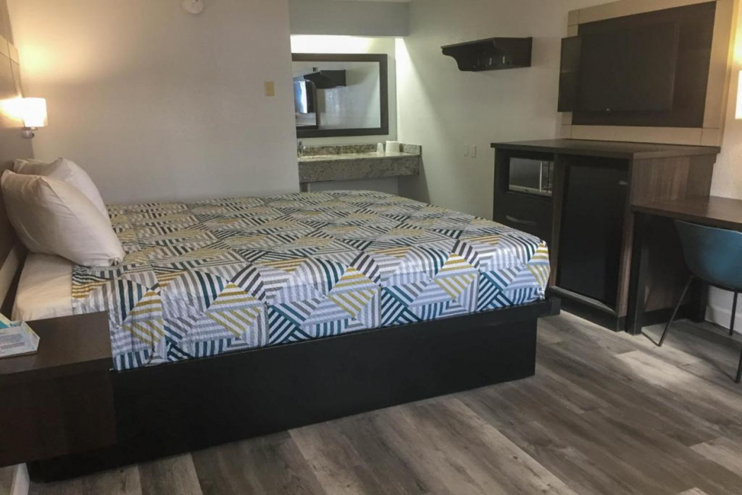 Motel6 Burnsville, MN 14/46