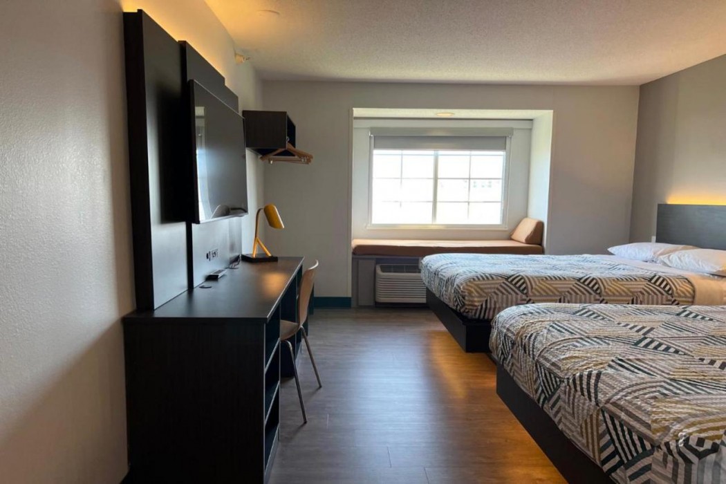 Motel6 Indianapolis, IN 12/51