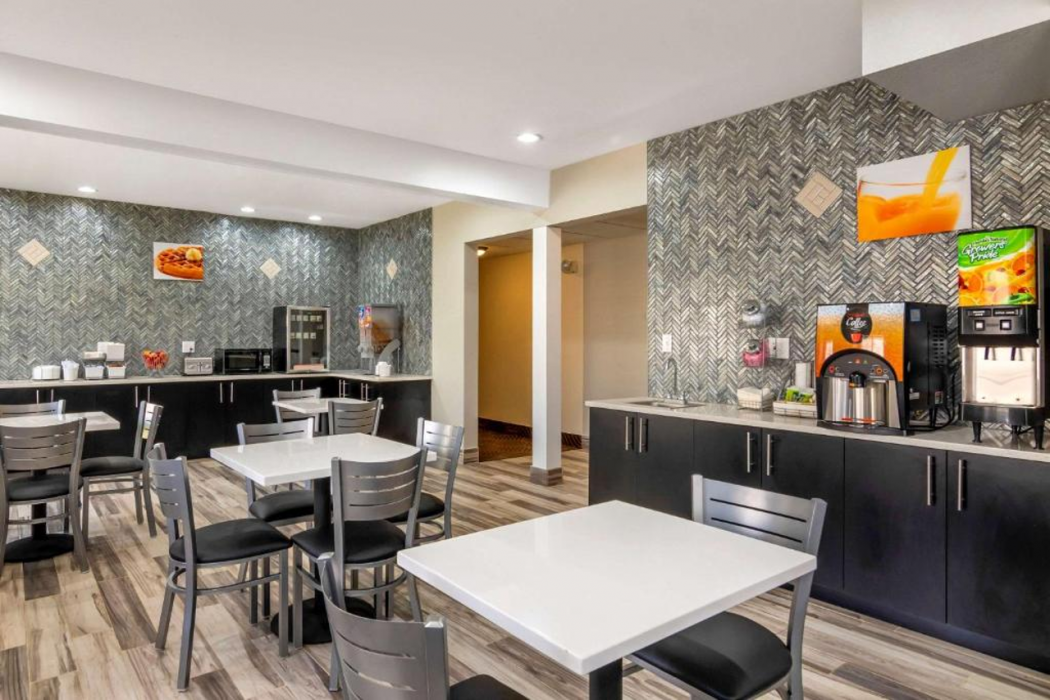 Quality Inn Overland Park Kansas City 20/29