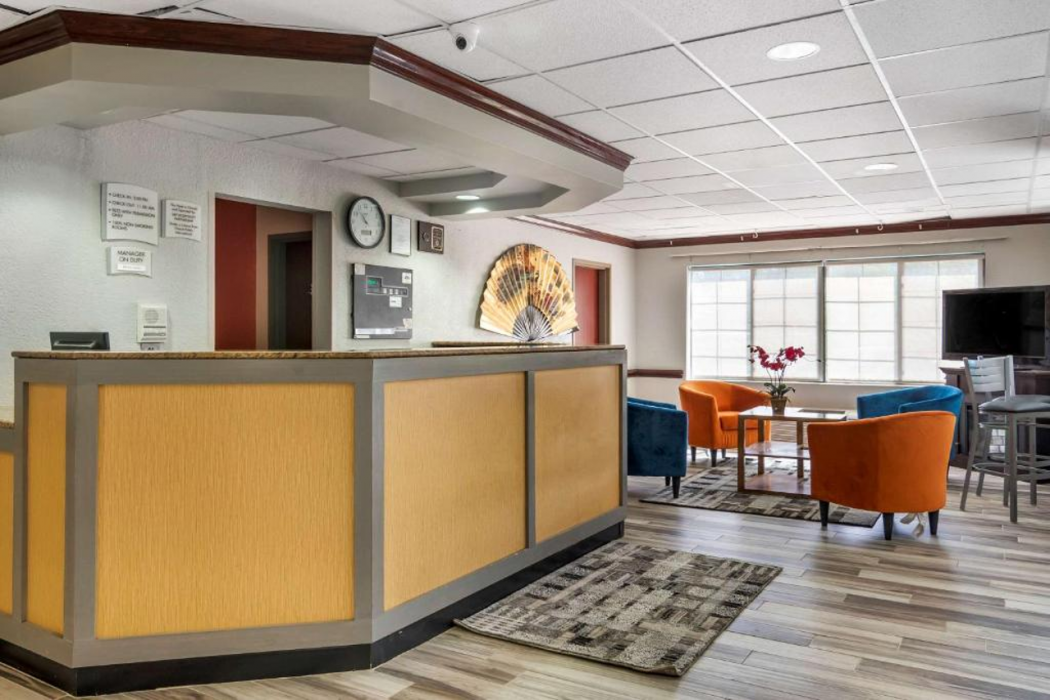 Quality Inn Overland Park Kansas City 4/29