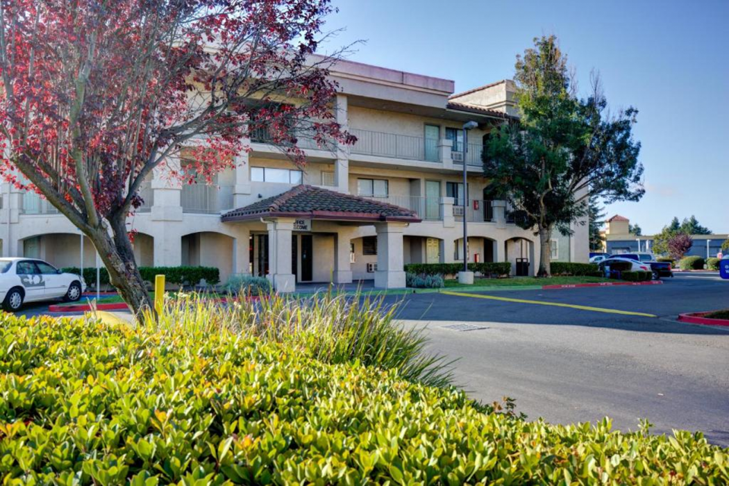 Comfort Inn Rohnert Park - Sonoma County 2/12