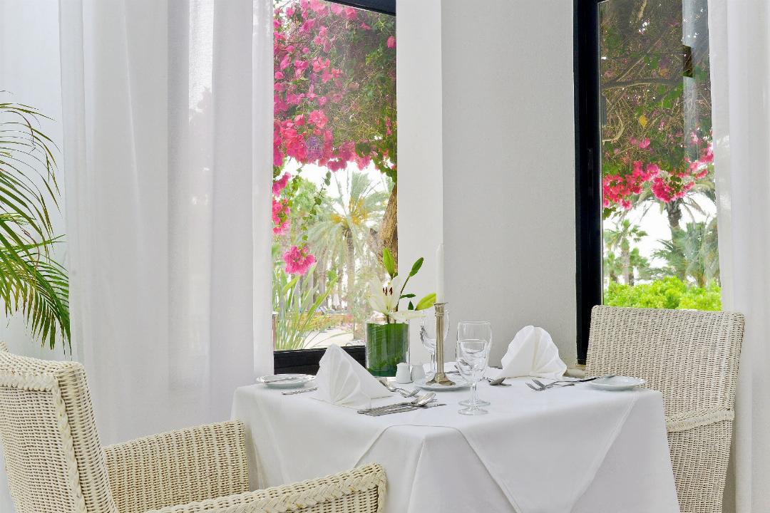 Azia Resort and Spa 37/98