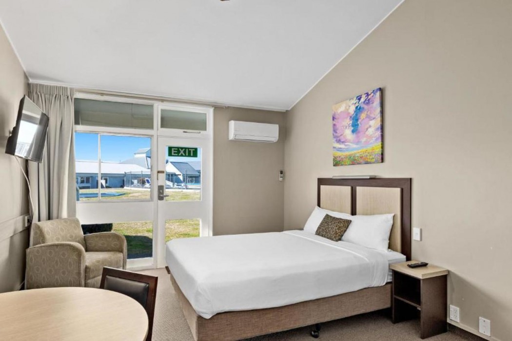 Copthorne Hotel and Resort Solway Park Wairarapa 17/64