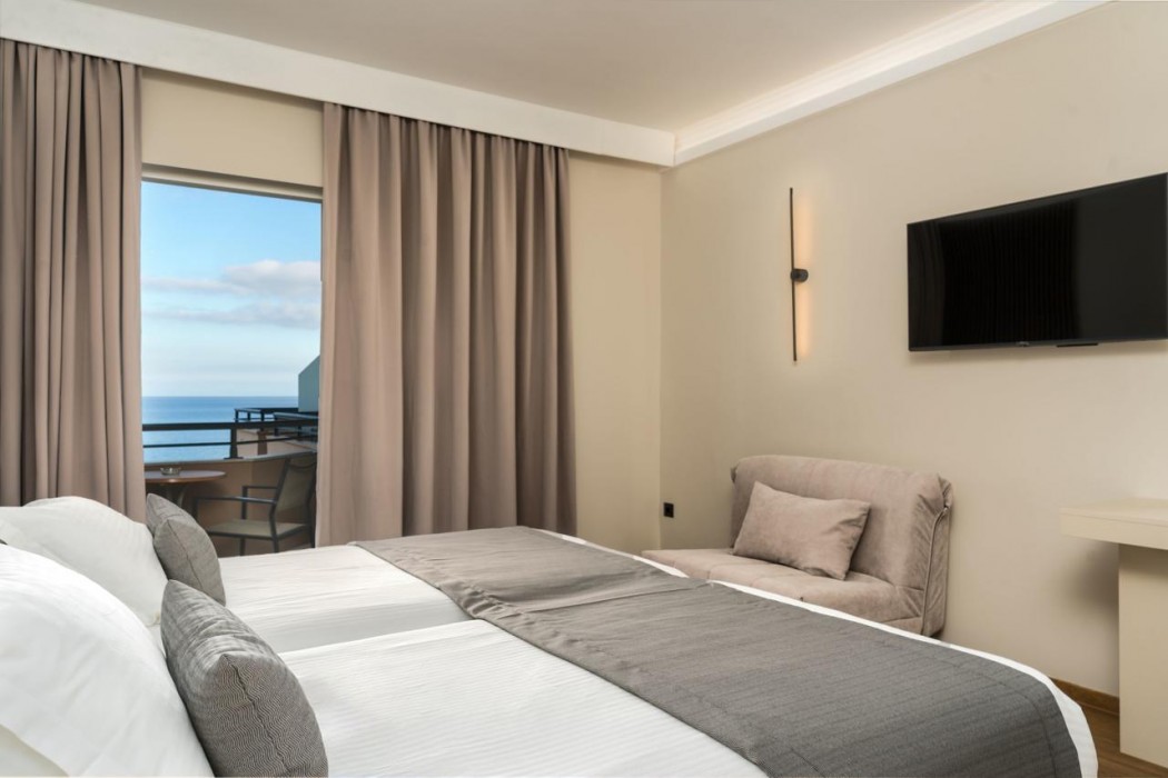 Palatino Hotel 44/83