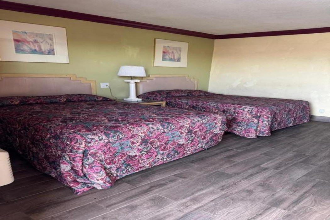 Sunstar Inn Los Banos 9/14