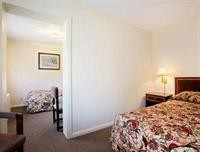 Knights Inn Oswego 22/31