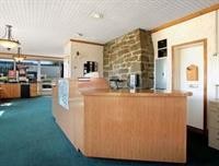 Knights Inn Oswego 13/31