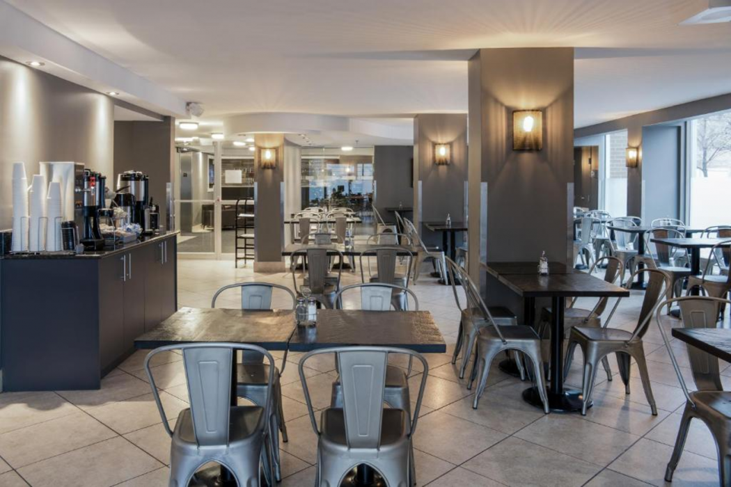 Hotel Faubourg Montreal 21/61